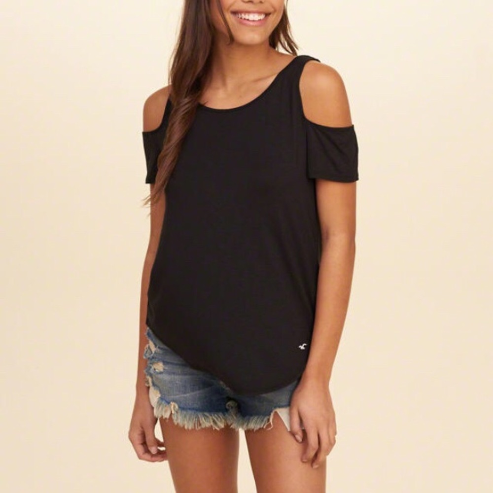 Hollister Navy Blue Cold Shoulder Short Sleeve Top